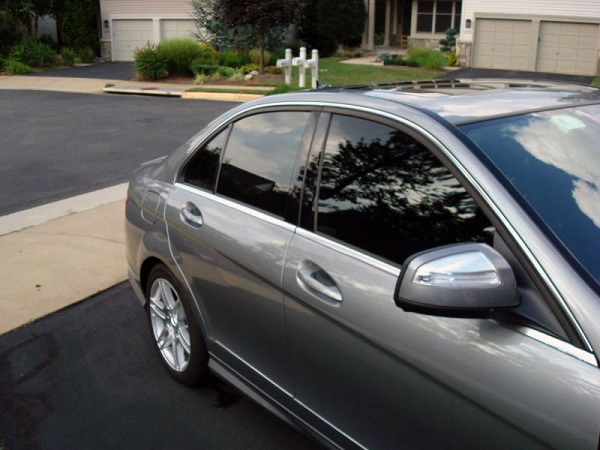 Perks of Hiring the Best Mobile Window Tint in Rockford Illinois