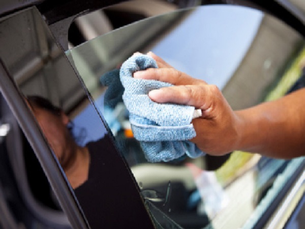 Tips to Extend Your Mobile Window Tinting in Nashville, Indiana