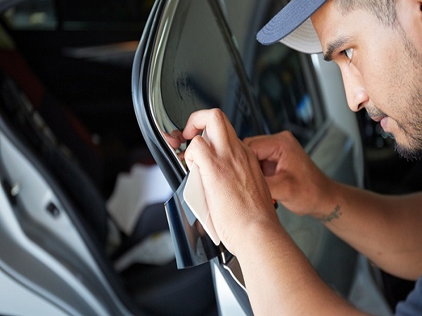 4 Questions to Ask Before Buying Mobile Window Tint in Farmington