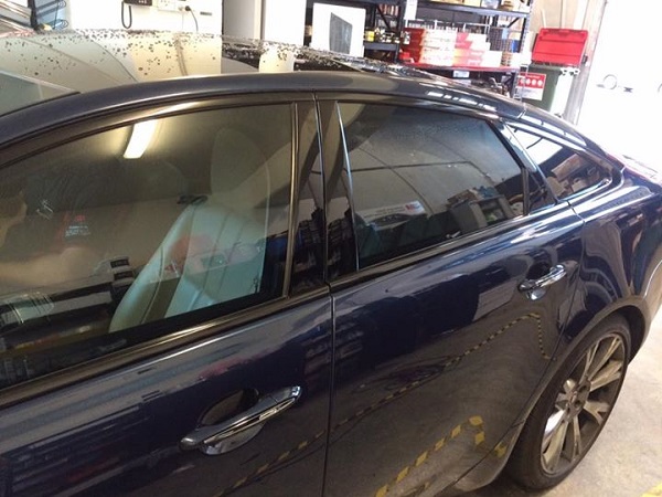 Advantages of Hiring Pros on Mobile Window Tint in Waukesha