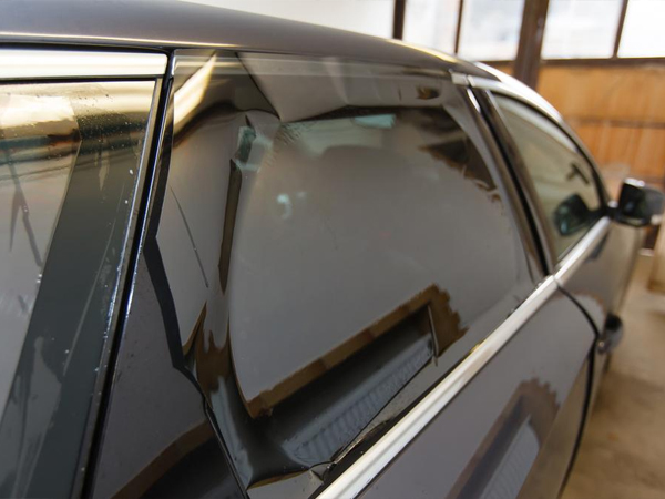 How Car Window Tint Service Can Make You a Better Driver